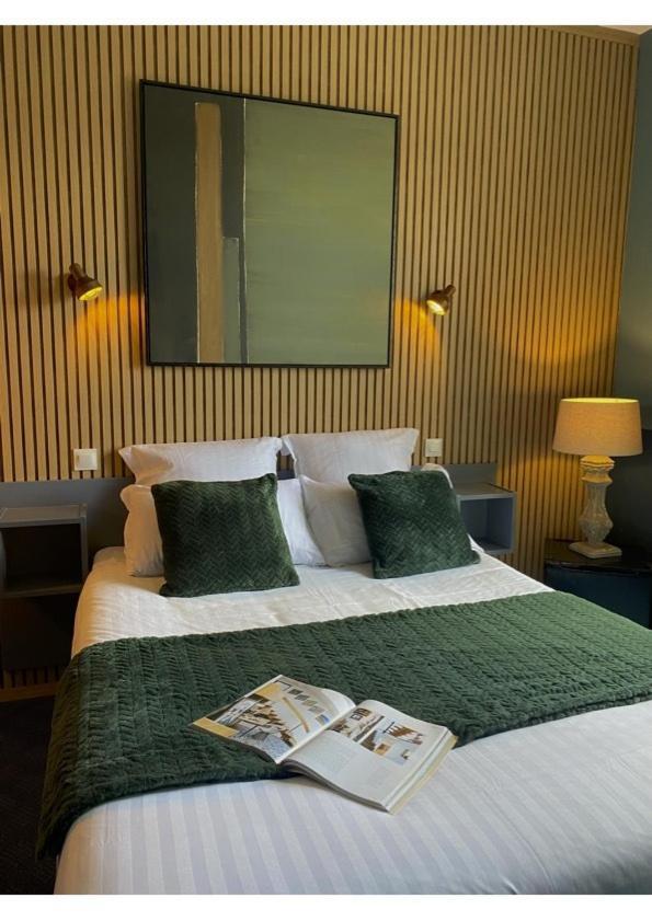 โฮเทล เด แป็ง Hotel จูลูวิลล์-เลส์-แป็งส์ ภายนอก รูปภาพ