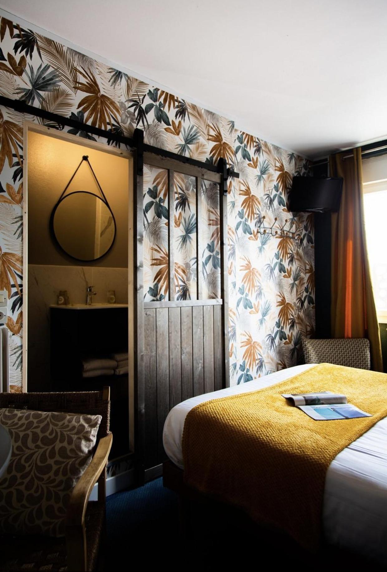 โฮเทล เด แป็ง Hotel จูลูวิลล์-เลส์-แป็งส์ ภายนอก รูปภาพ