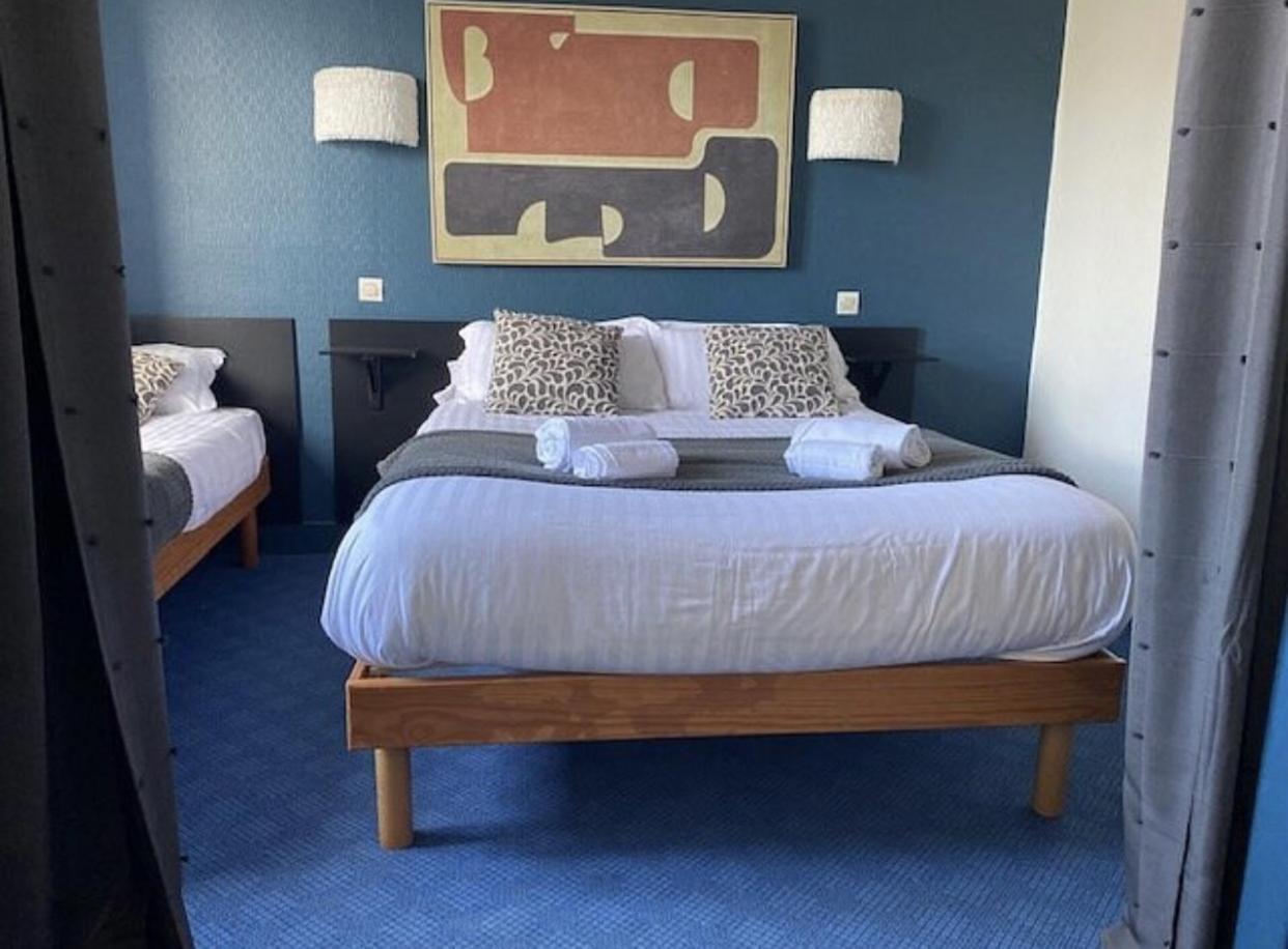 โฮเทล เด แป็ง Hotel จูลูวิลล์-เลส์-แป็งส์ ห้อง รูปภาพ
